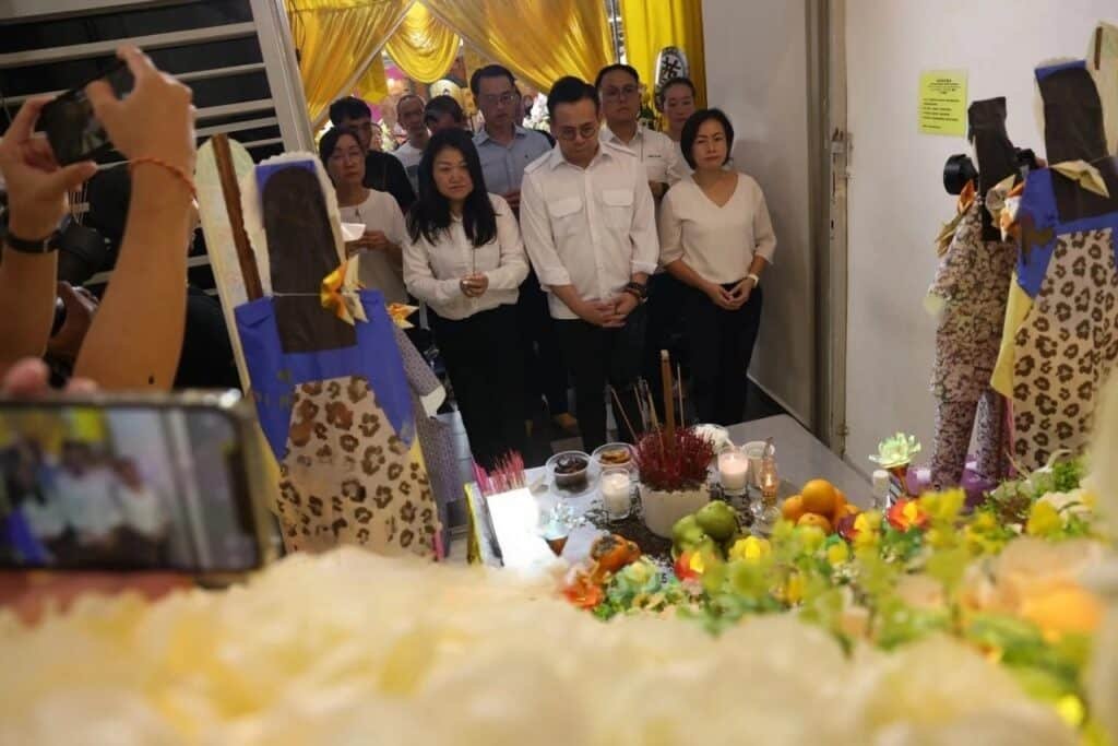 货运悲剧酿一死|公司老板慰问丧府,致歉表达责任