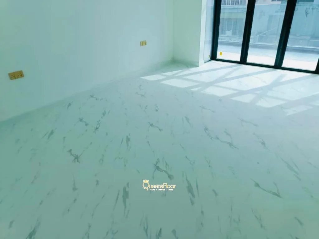 QueensFloor