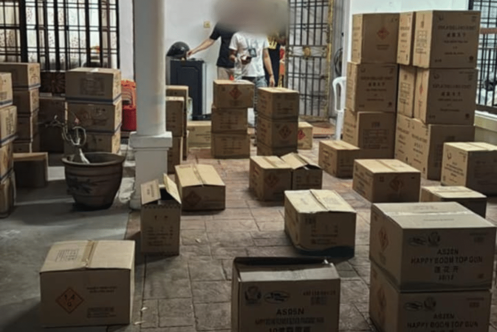 新山烟花爆竹走私案