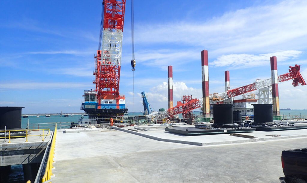 “边佳兰深水码头”