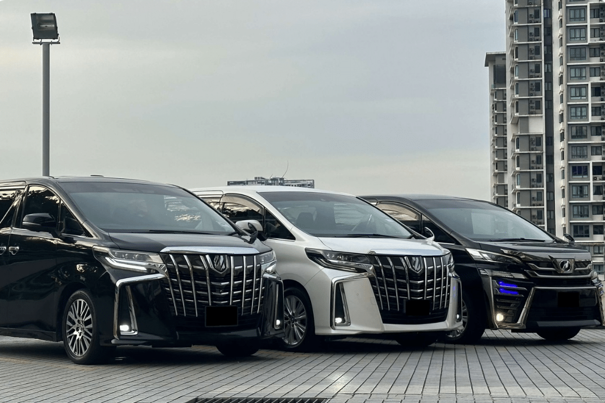 怎么选 Alphard 带司机租车?从接机到出游的马来西亚实操心得
