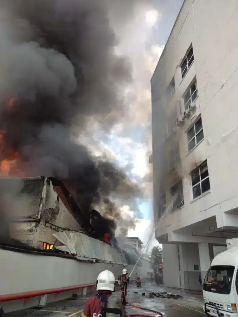 Sea Park家具厂大火