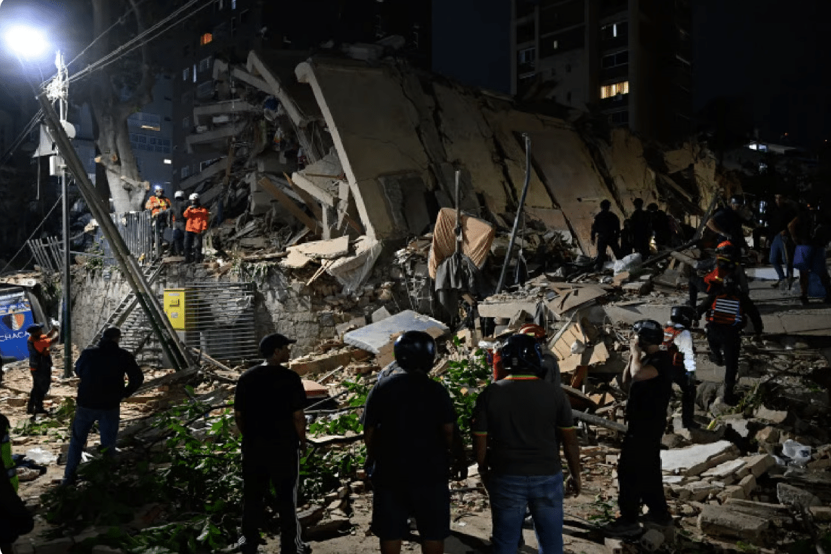 委内瑞拉1分钟连发双强震 加拉加斯建筑倒塌灾情严峻